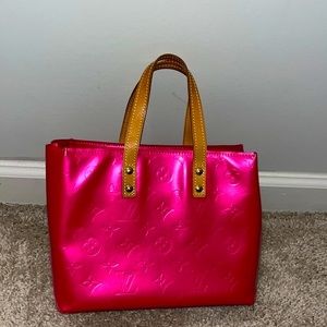 EUC Authentic Louis Vuitton pink Vernis